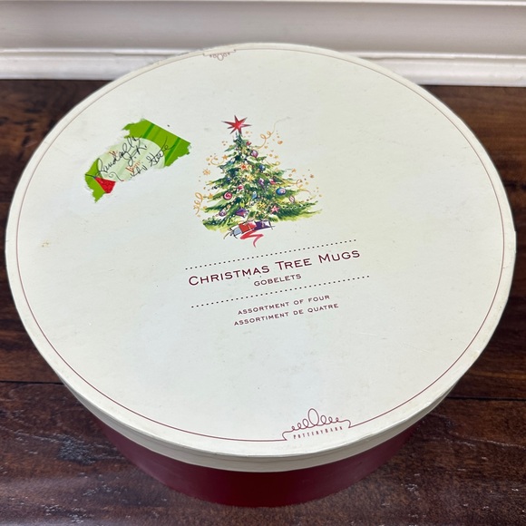 4 Pottery Barn Christmas Tree Mugs MERRY CHRISTMAS Holiday Decor Boxed Set - Picture 3 of 7